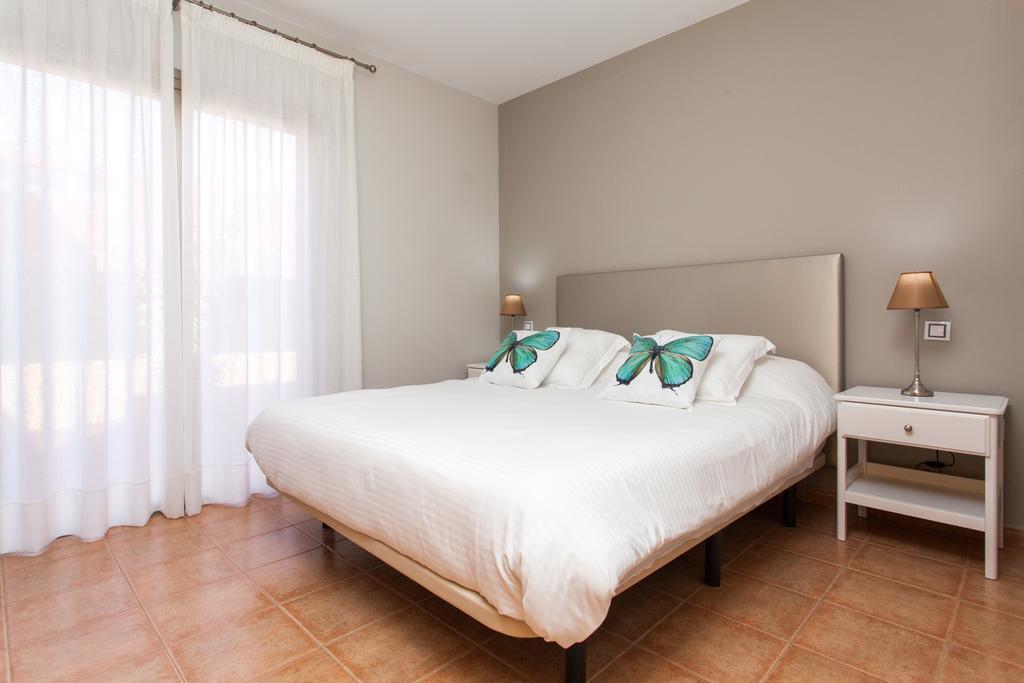 Villa Con Piscina ,Vista Mar Y Campo De Golf 칼레타데푸스테 외부 사진